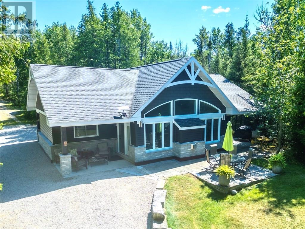 190 Mcquarrie Rd, Billings, ON P0P 1H0