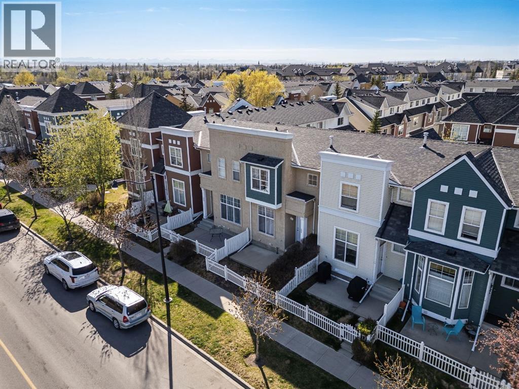 224 Mckenzie Towne Link SE, Calgary, AB T2Z 4G3