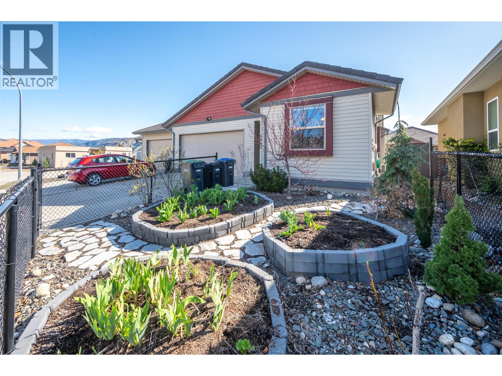 6865 Mountainview Dr, Oliver, BC V0H 1T4