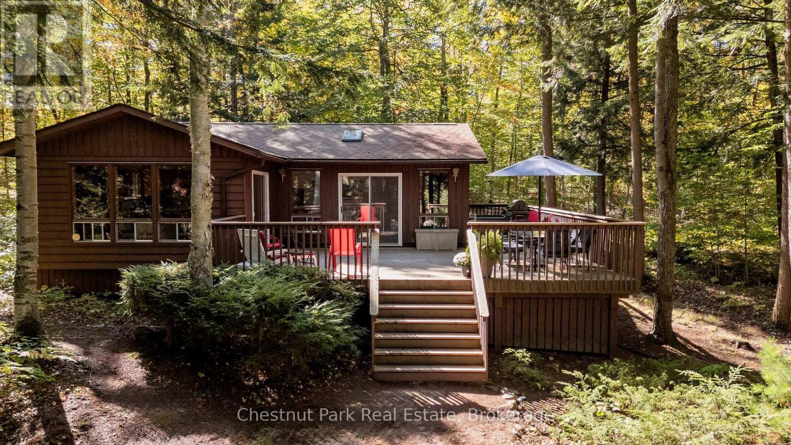 10 Taylor Is, Gravenhurst Muskoka S, ON P1P 1R2