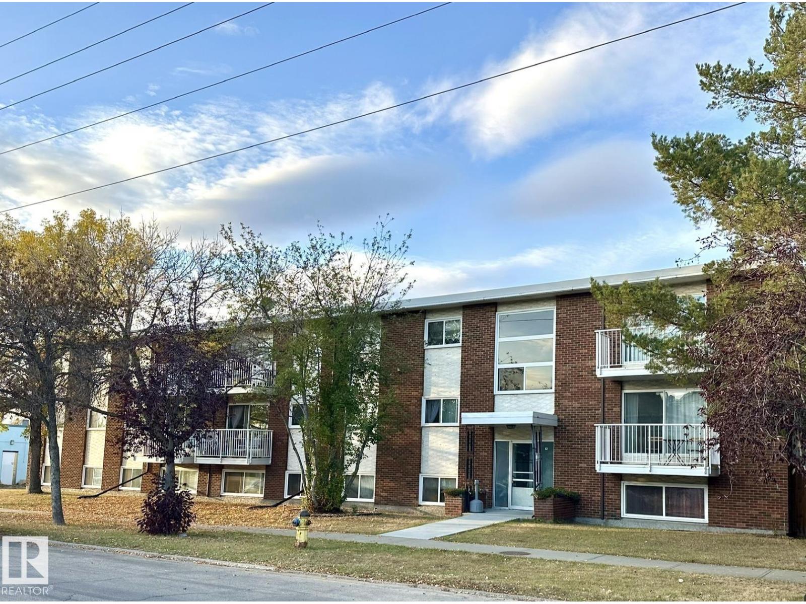 13104 132 Avenue Northwest #204, Edmonton, AB T5L 3R3