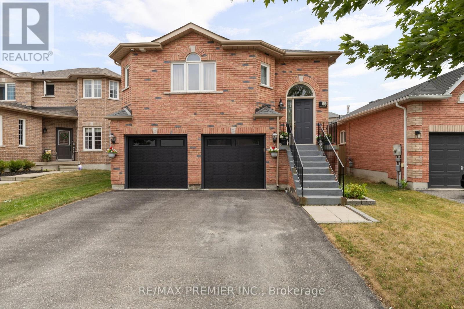 5 Humber St, Barrie, ON L4N 5S4