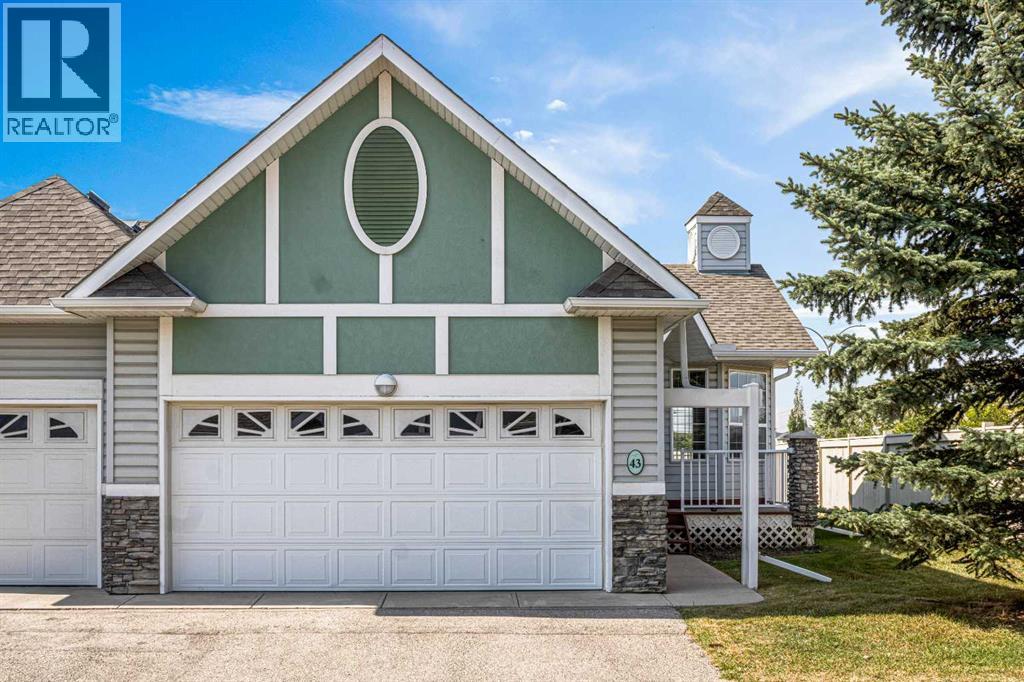 1008 Woodside Way Nw Unit 43, Airdrie, AB T4B 2T8