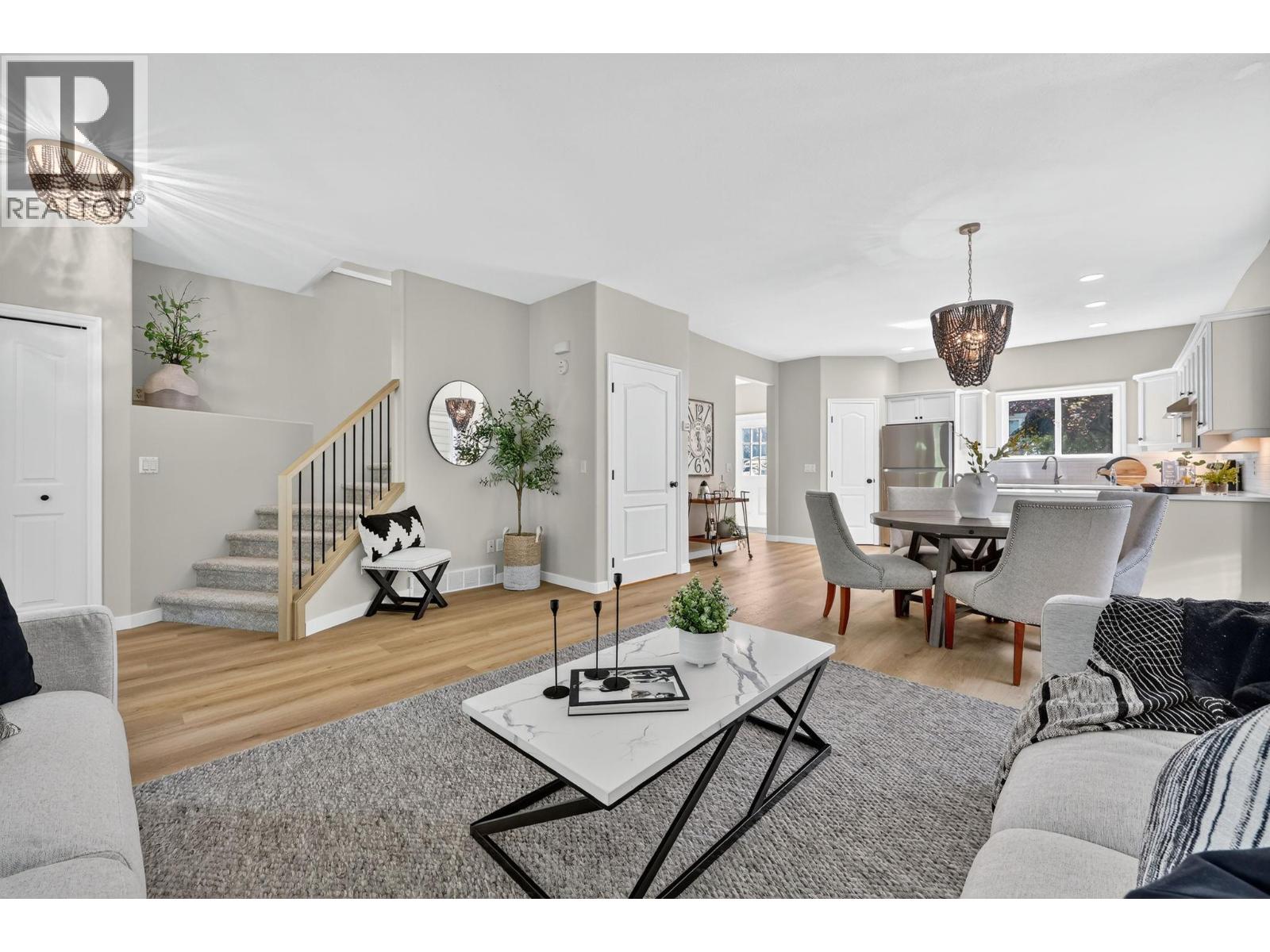 5315 Timble Ln, Kelowna, BC V1W 4T9