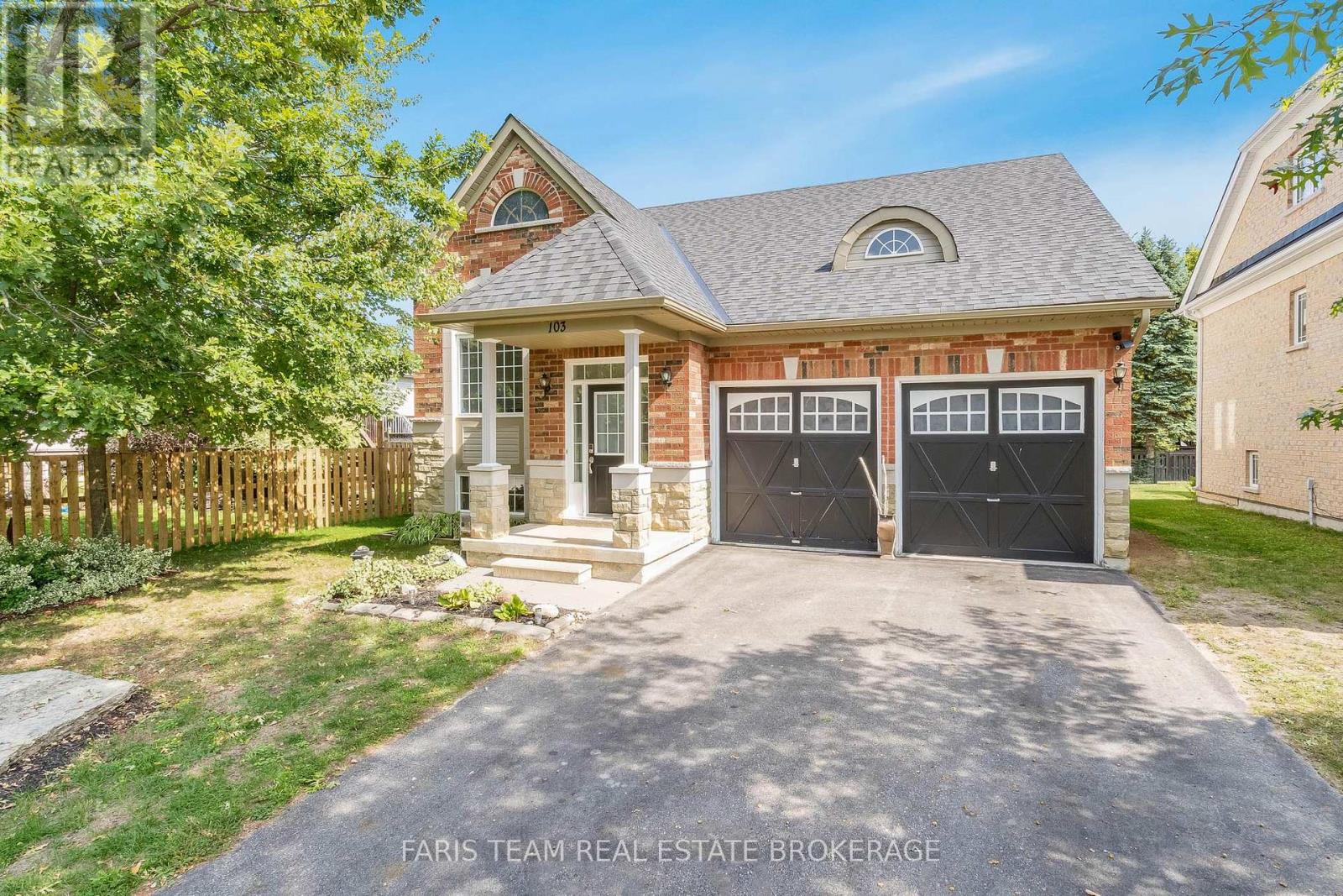103 41st Street South, Wasaga Beach, ON L9Z 3B6