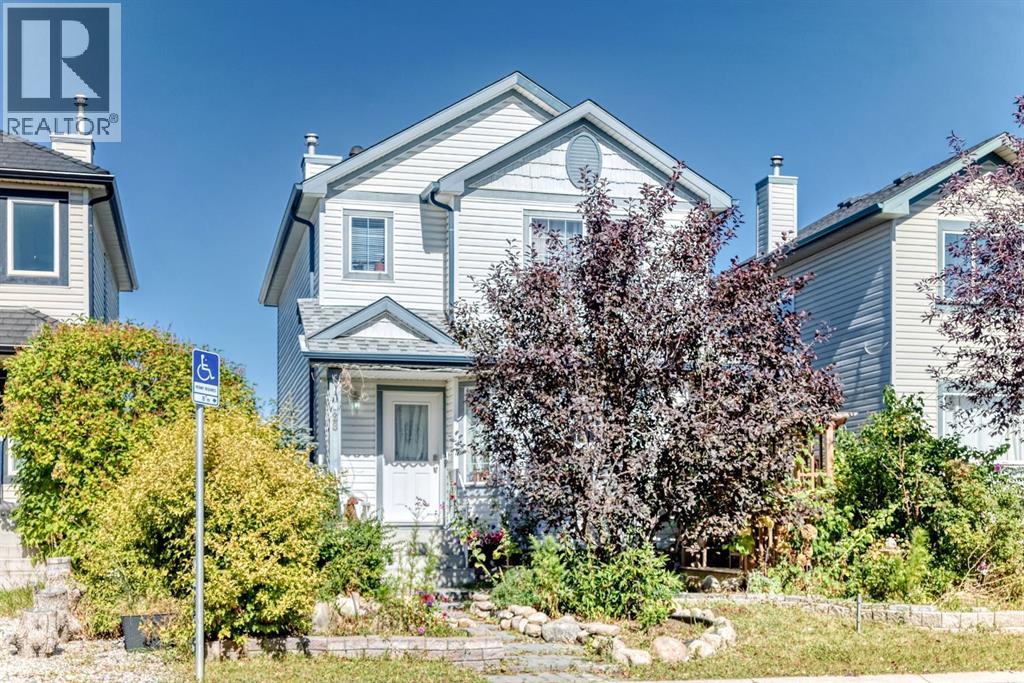 28 Taralea Gdns NE, Calgary, AB T3J 4W4