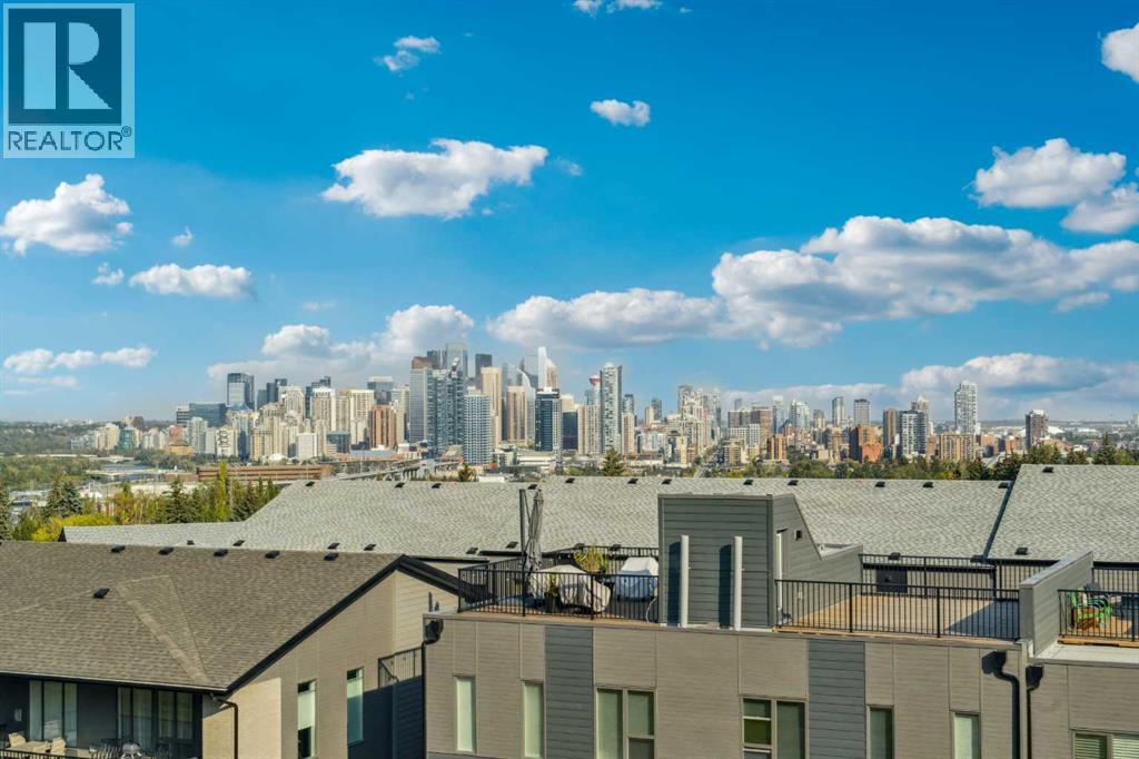 228 Sovereign Common SW, Calgary, AB T3C 3Y3