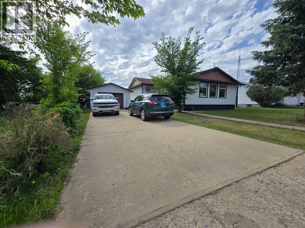 51 Street Unit 5006, Myrnam, AB T0B 3K0