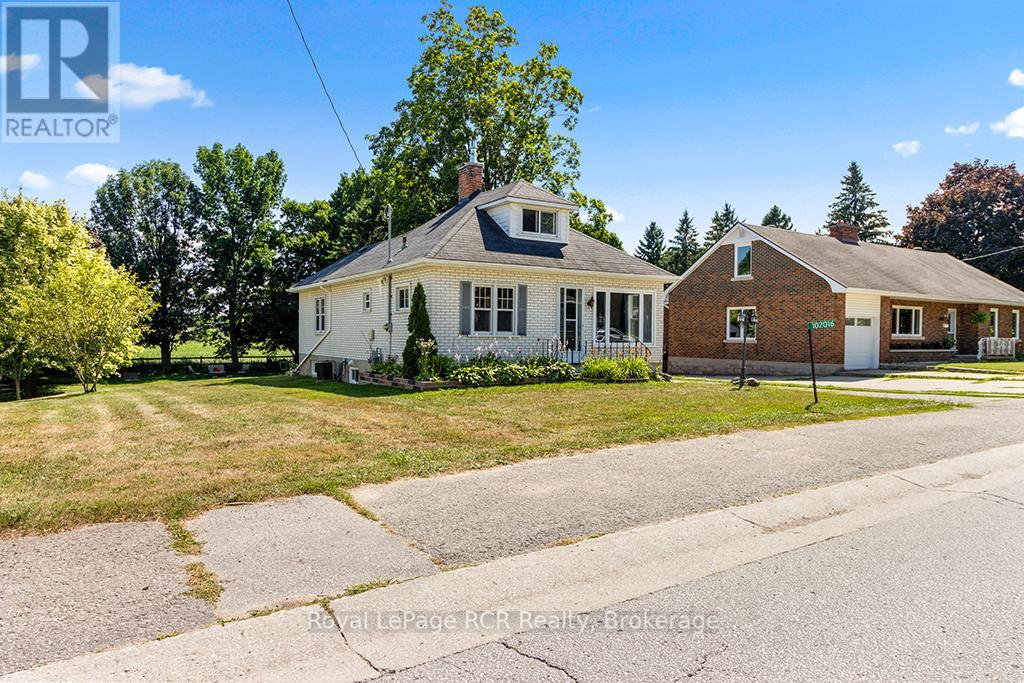 102016 Grey Road 5 Rd, Georgian Bluffs, ON N4K 5N5