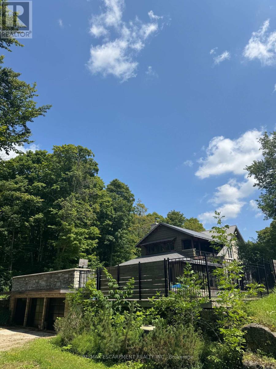 517807 5th Concession Road North, Meaford, ON N4K 5W4
