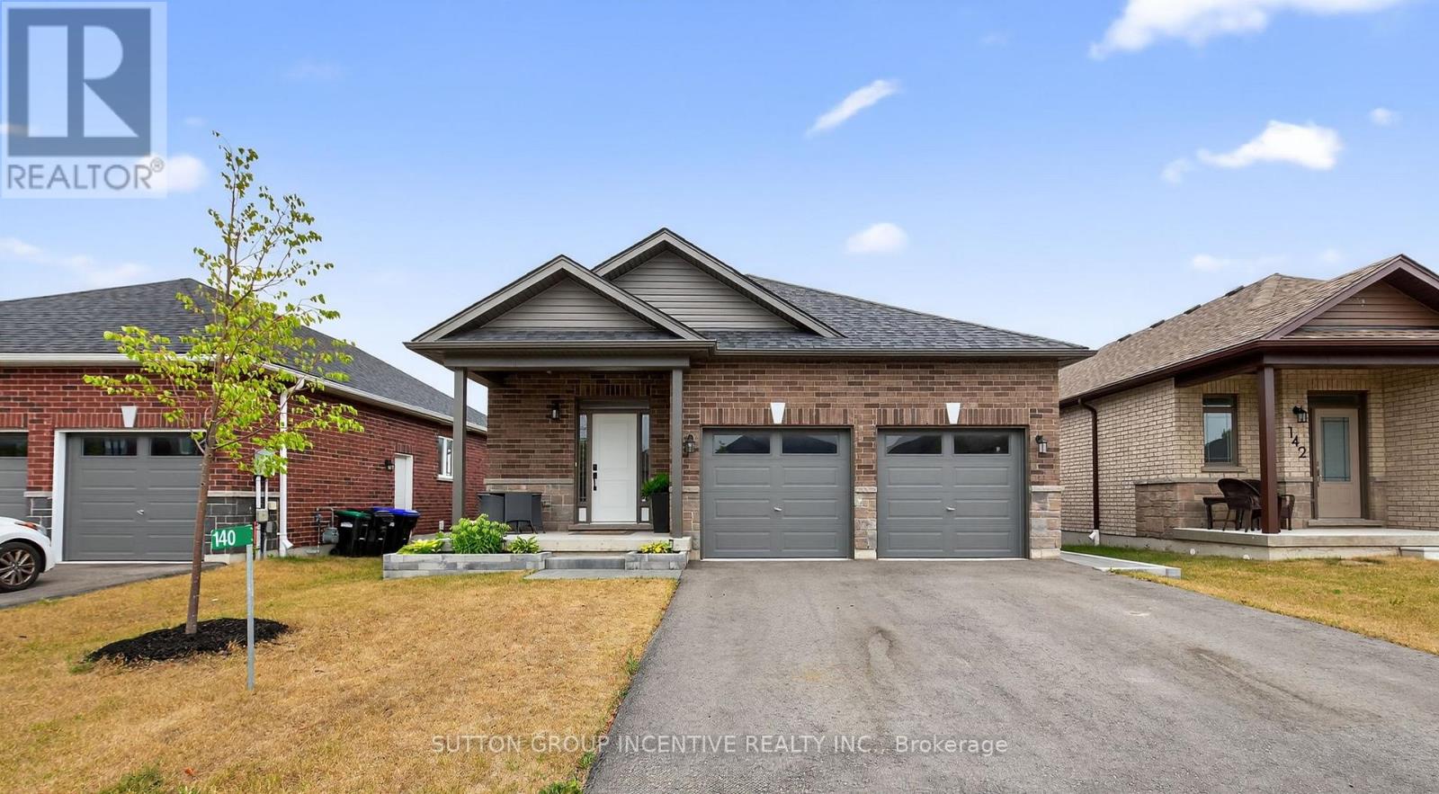 140 Ritchie Cres, Springwater, ON L0L 1P0