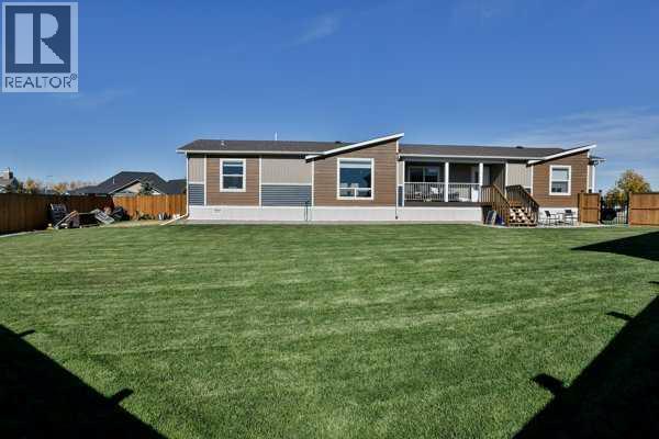 2037 Sunflower Cres, Coaldale, AB T1M 0G4