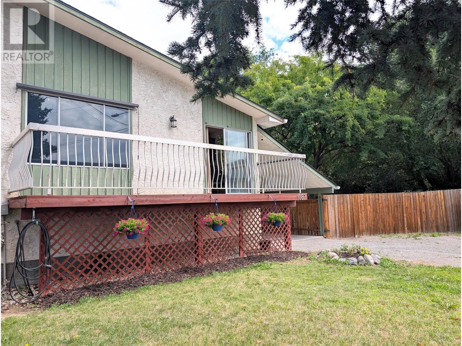 1087 Monterey Ct, Kelowna, BC V1X 5P2