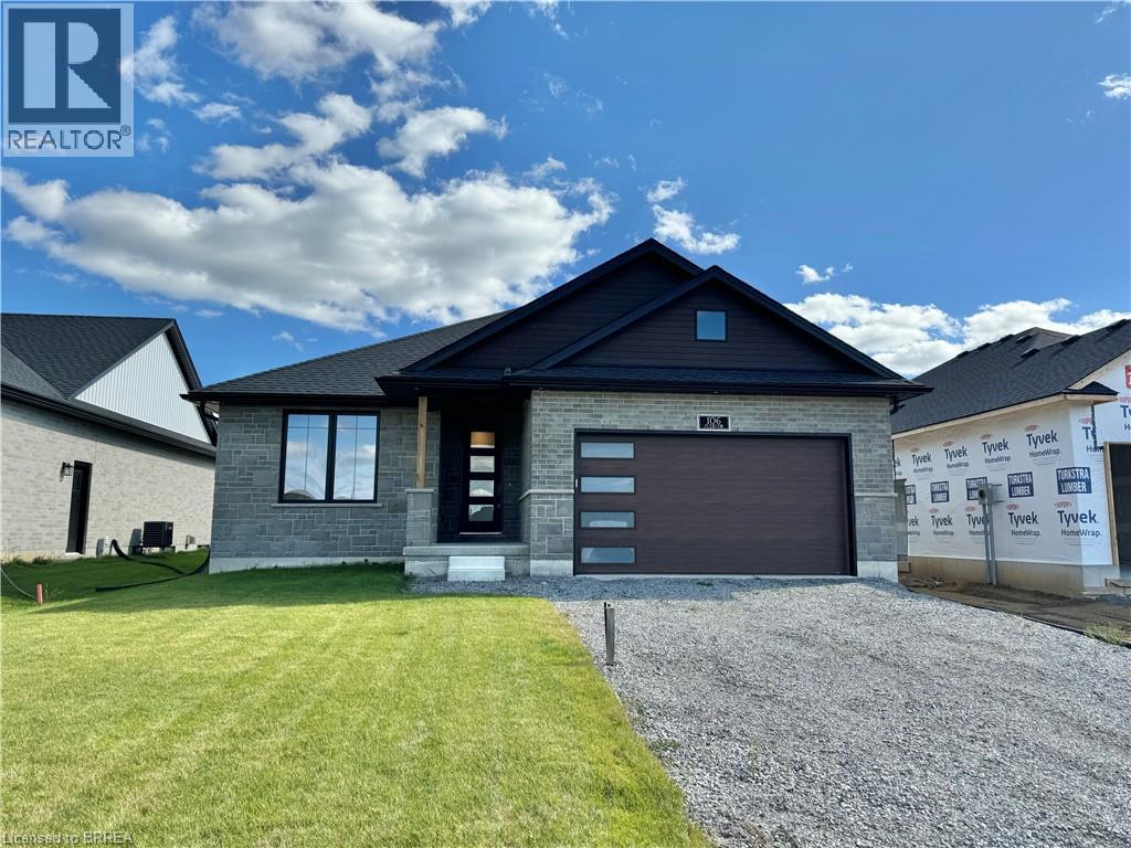 106 Judd Dr, Simcoe, ON N3Y 4Y8