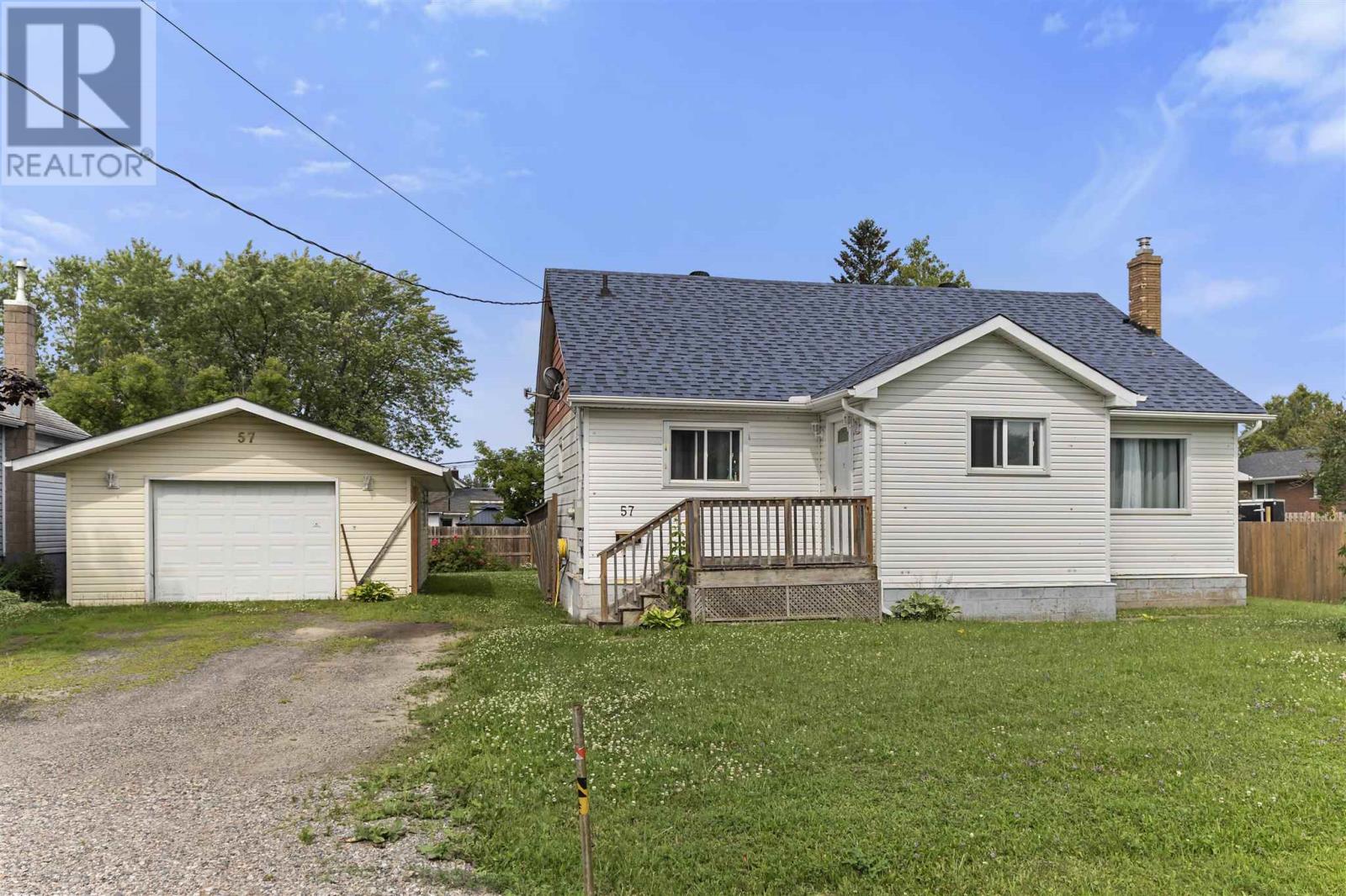 57 Cameron Ave, Sault Ste. Marie, ON P6B 4W9