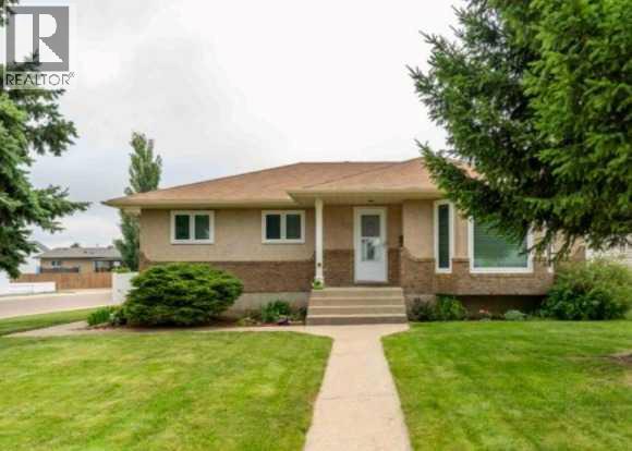 83 Stapeford Cres SE, Medicine Hat, AB T1B 3Y9