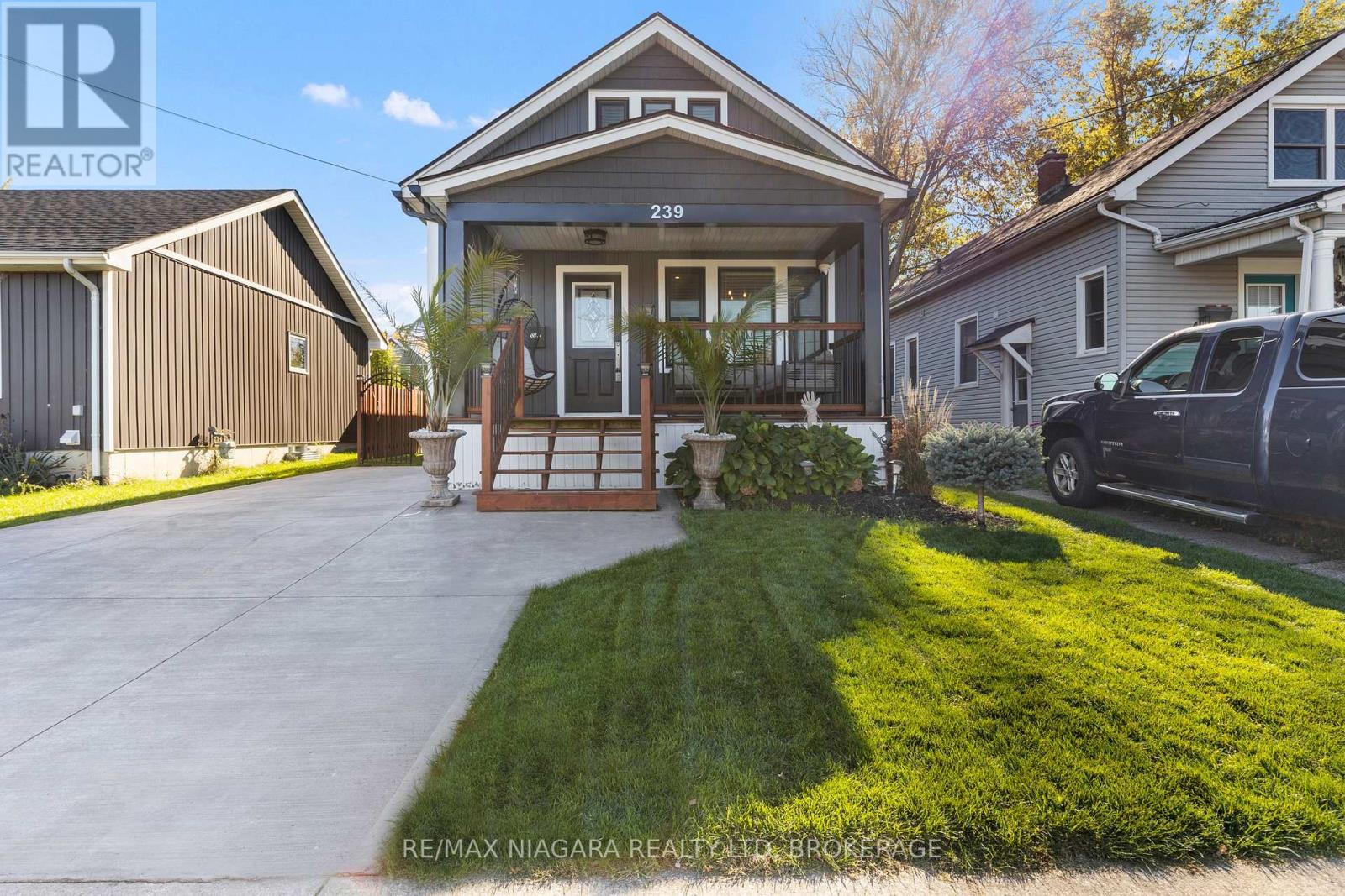 239 Bowen Rd, Fort Erie, ON L2A 2Y6