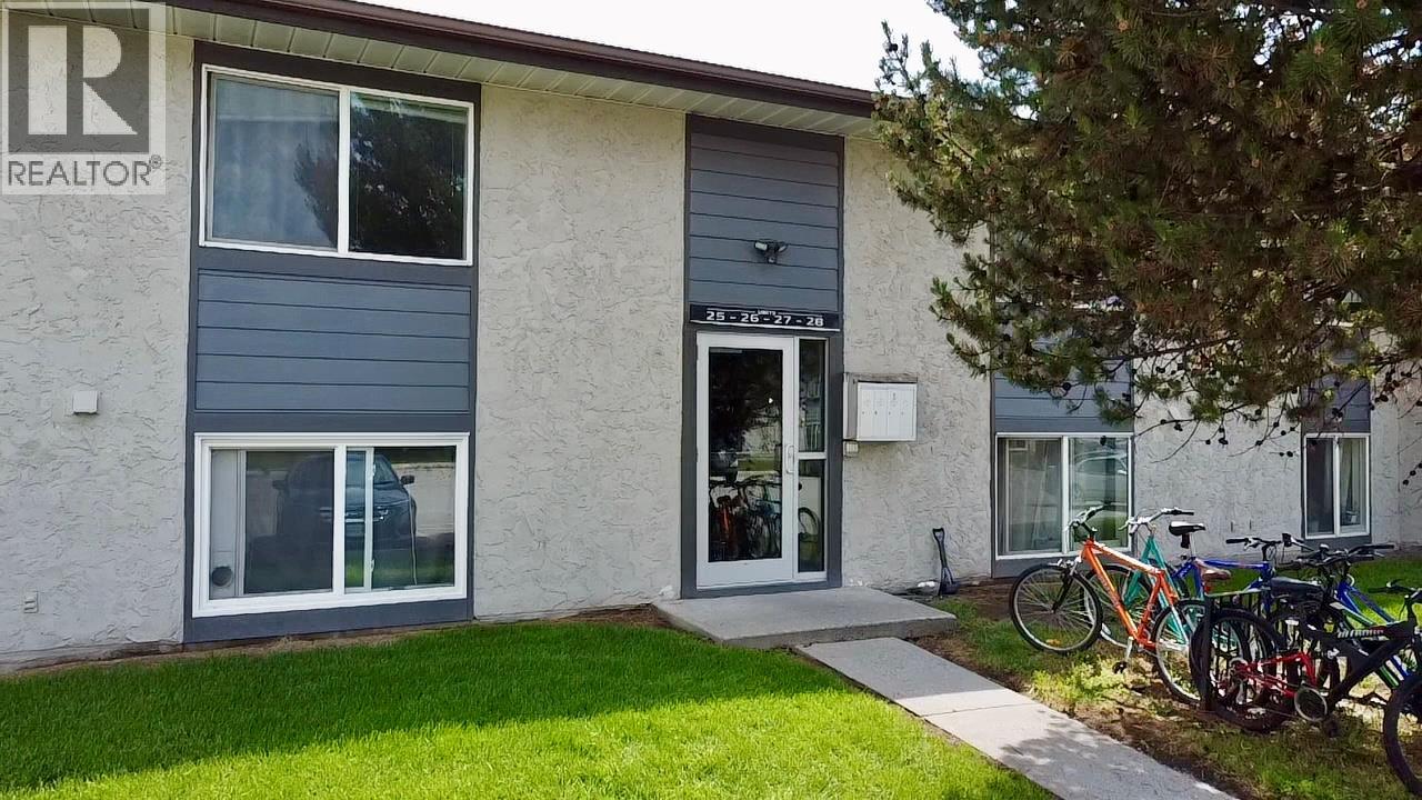 717 21st Avenue N Unit 27, Cranbrook, BC V1C 5T9