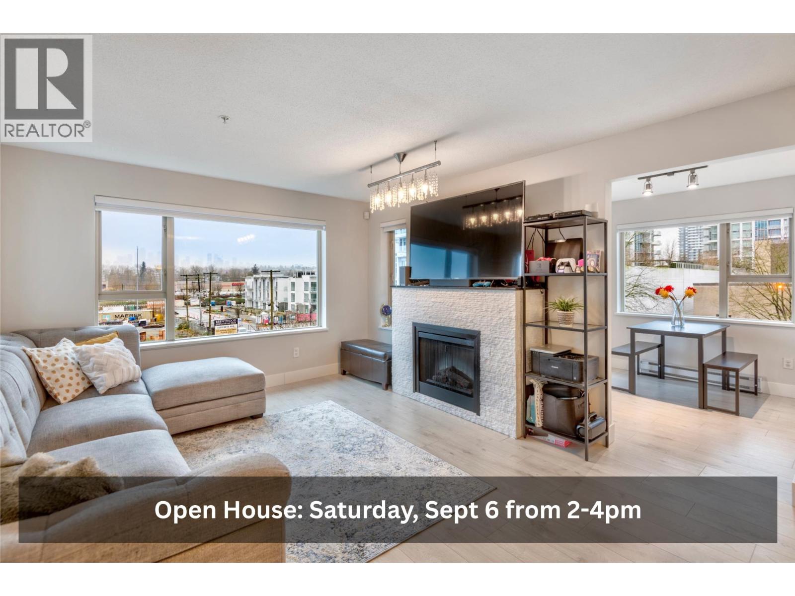 4728 Dawson Street Unit 305, Burnaby, BC V5C 0A9