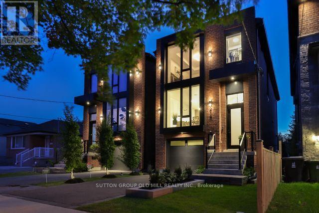 216 Delta St, Toronto Alderwood, ON M8W 4E6
