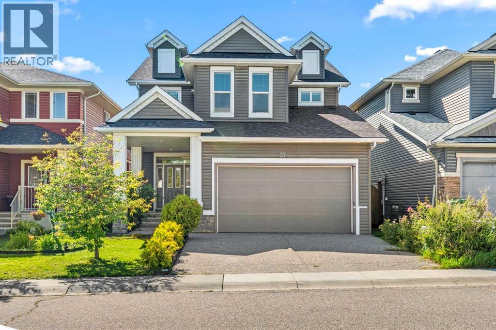 37 Evansfield Ter NW, Calgary, AB T3P 0K6