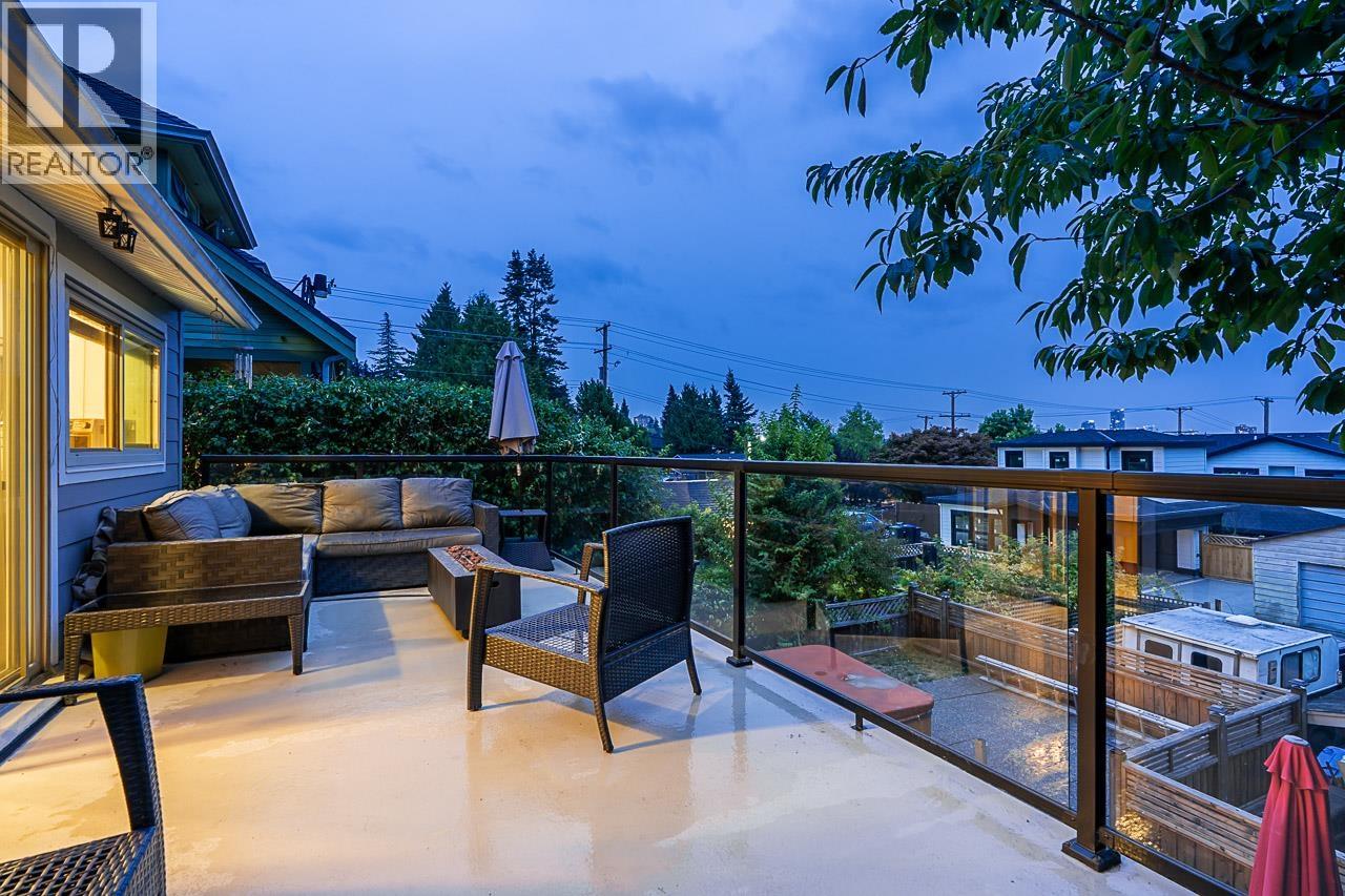 1408 Edinburgh St, New Westminster, BC V3M 2W4