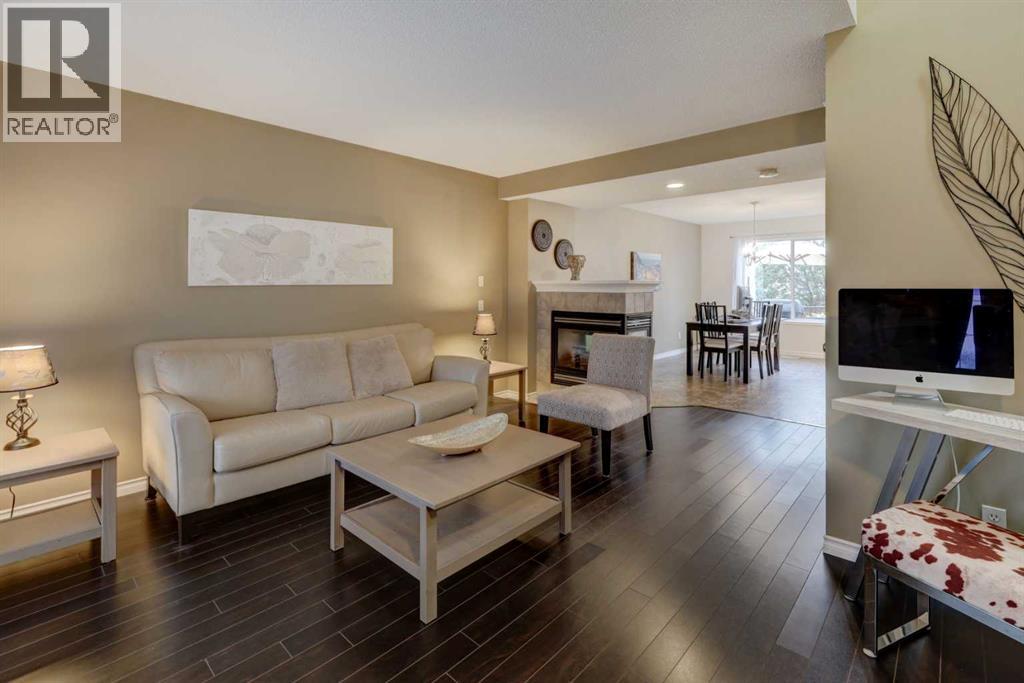 39 Tuscany Springs Pl NW, Calgary, AB T3L 2V1