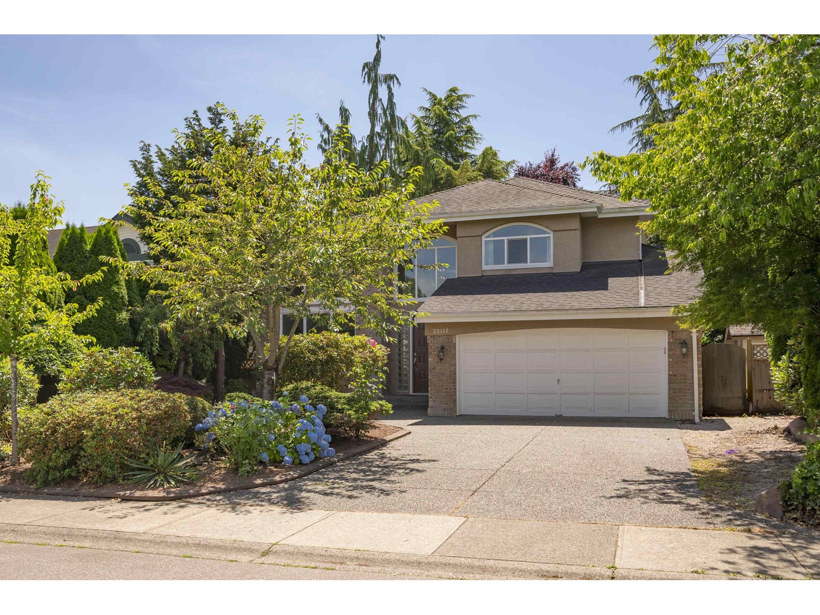22112 45 Avenue, Langley, BC V2Z 1B6
