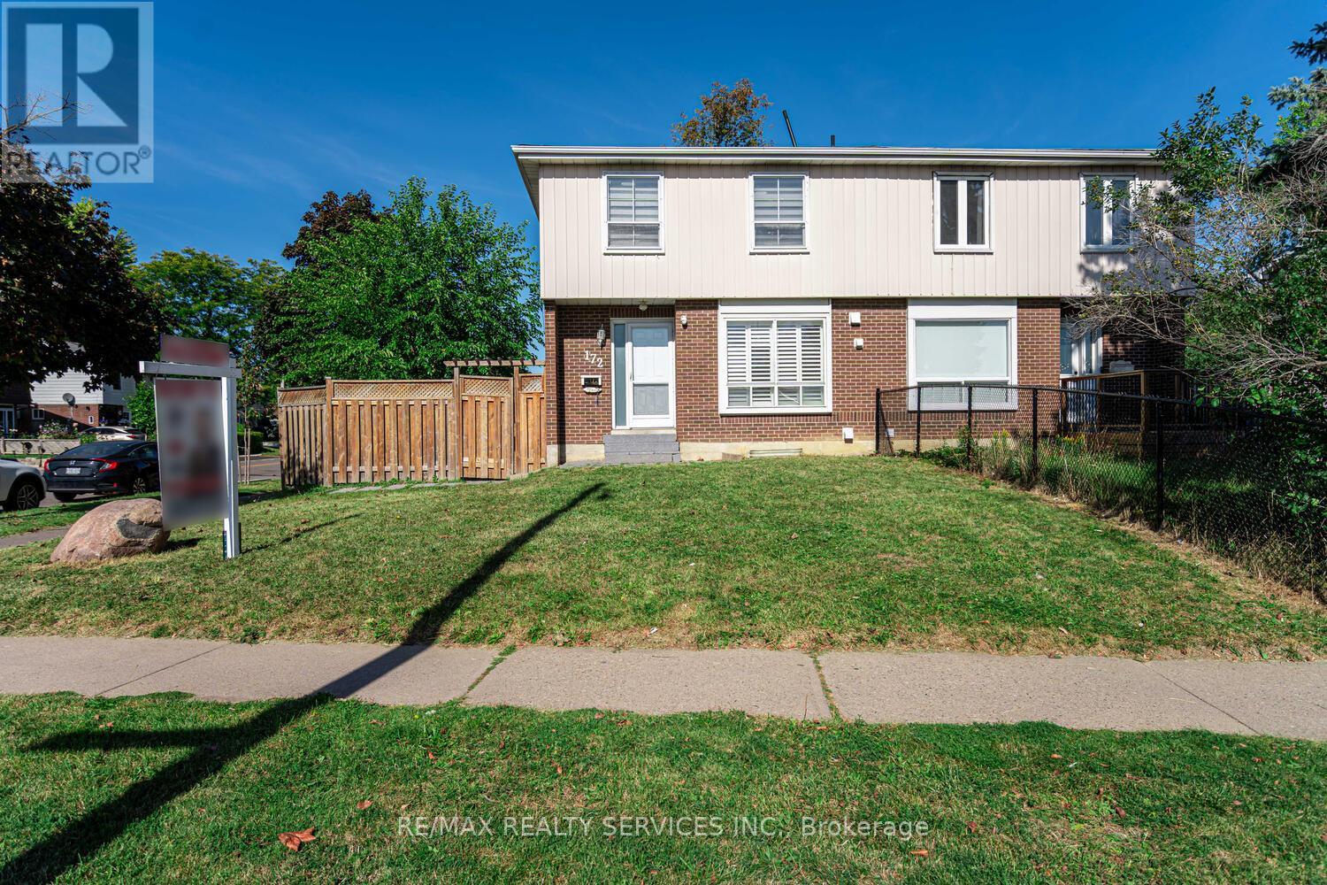 172 Hansen Rd, Brampton, ON L6V 2G6