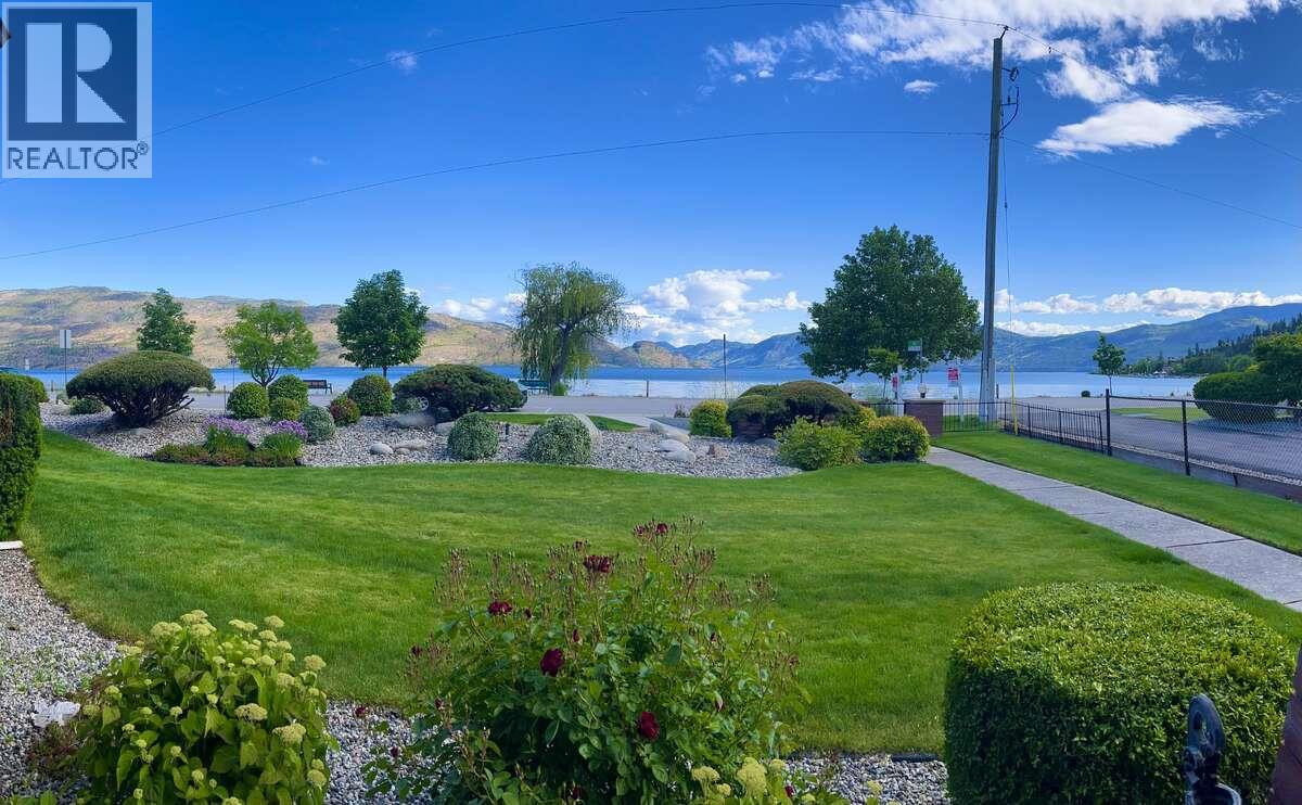 4340 Beach Avenue Unit 106, Peachland, BC V0H 1X6