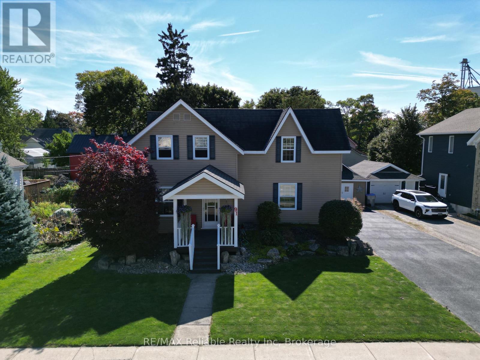 91 King St, Bluewater, ON N0M 1X0