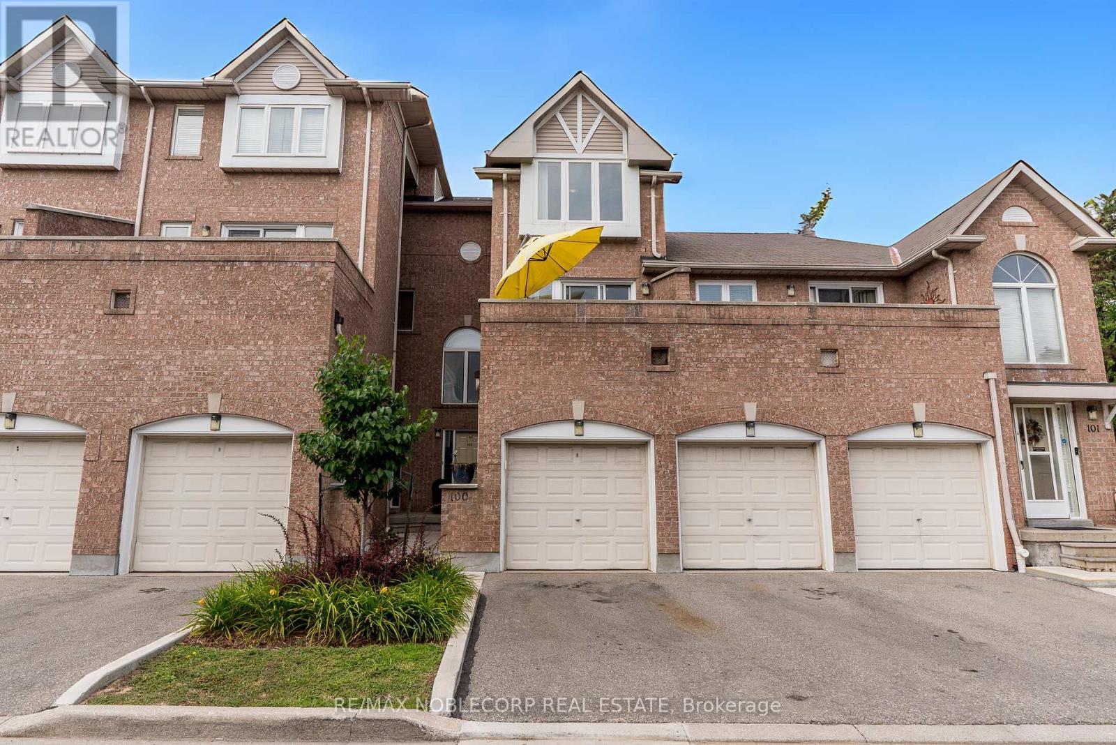 100 107 Bristol Rd E, Mississauga, ON L4Z 3P7