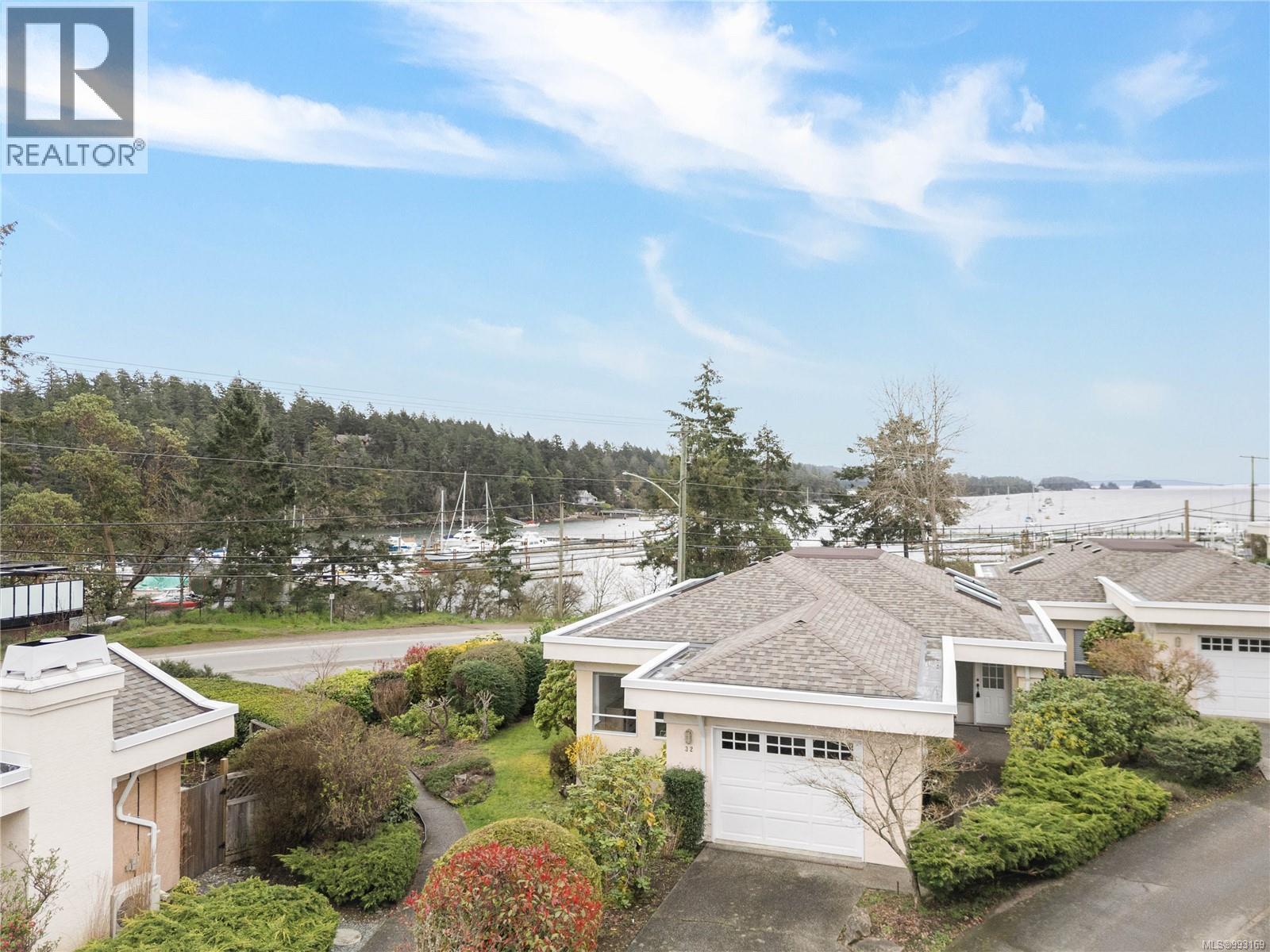 258 Lower Ganges Rd Unit 32 Rd, Salt Spring, BC V8K 1S7