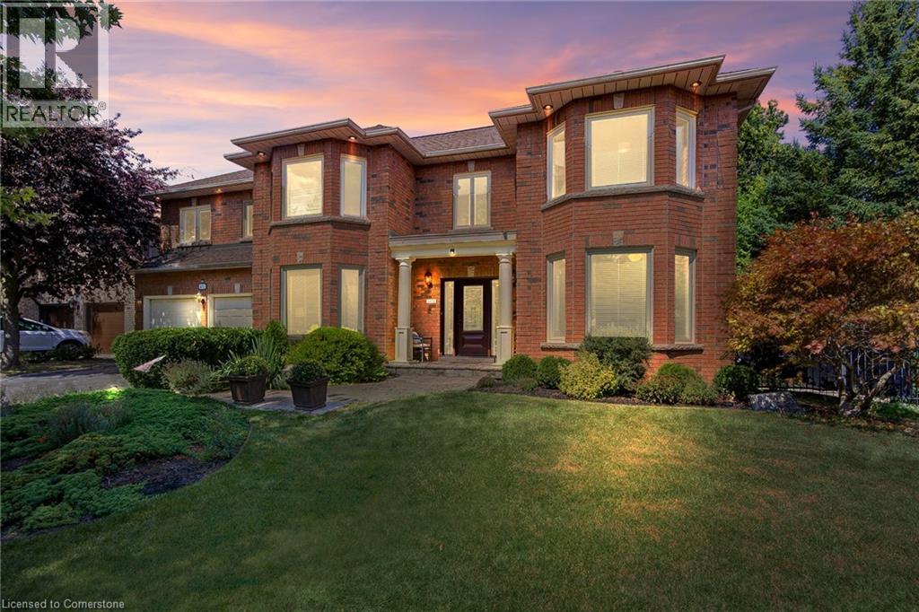 1471 The Links Dr, Oakville, ON L6M 2P2