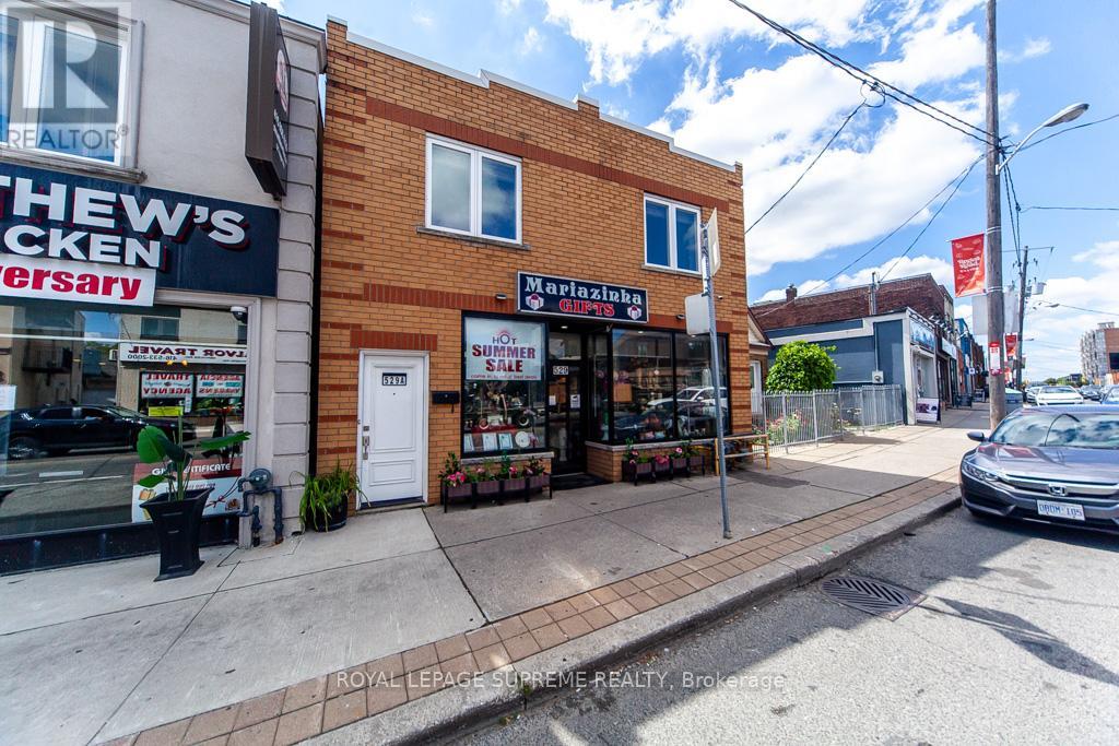 529 Rogers Rd, Toronto, ON M6M 1B4