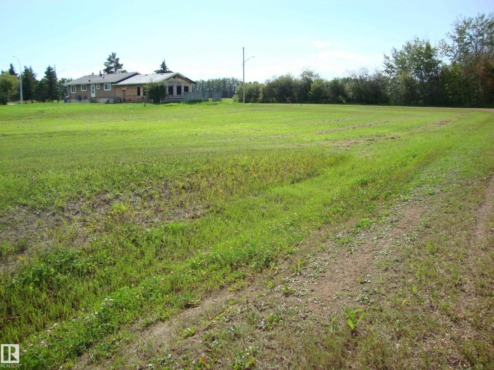 622 5 Ave, Thorhild, AB T0A 3J0