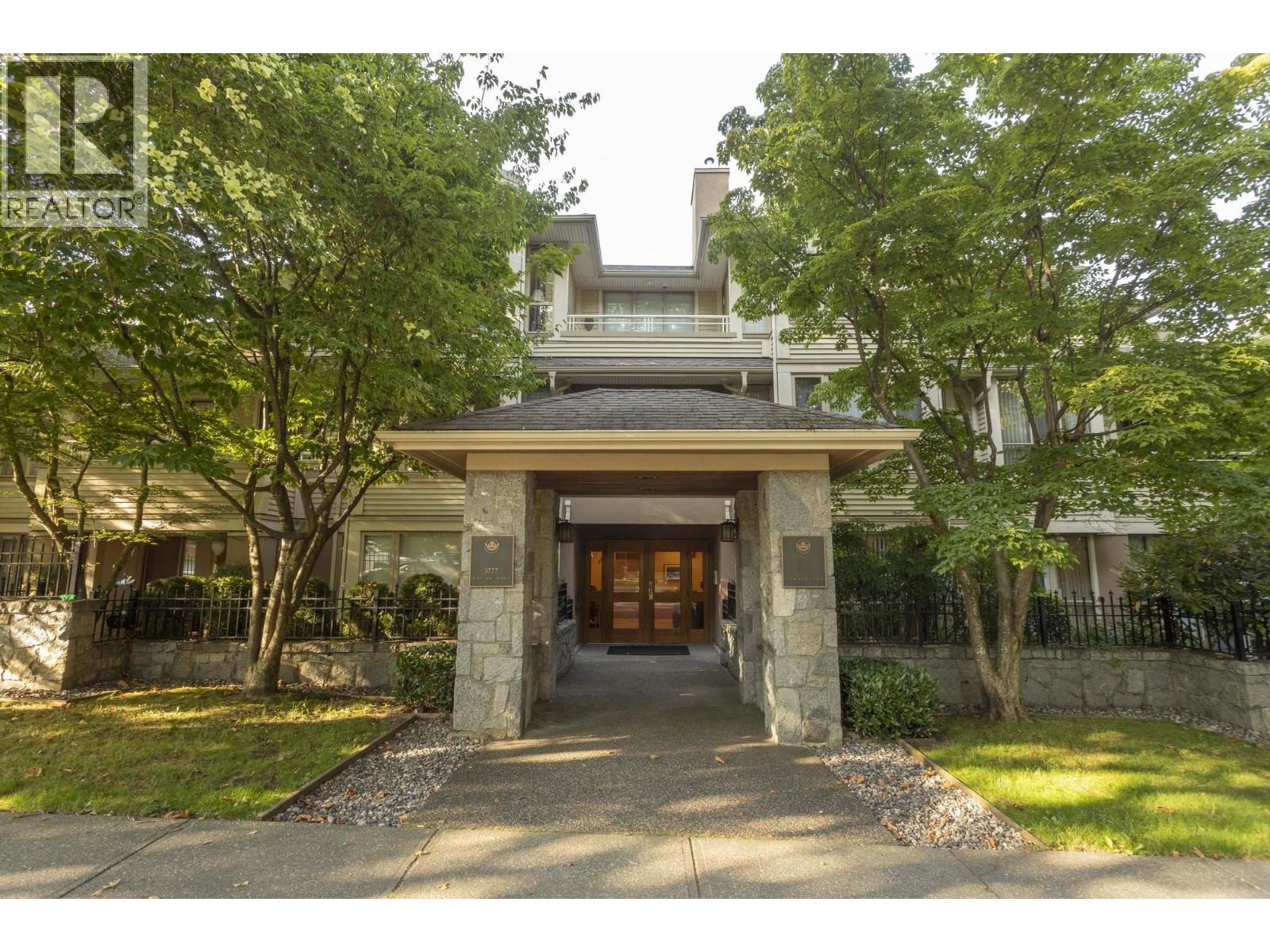 3777 W 8th Avenue Unit 405, Vancouver, BC V6R 1Z2
