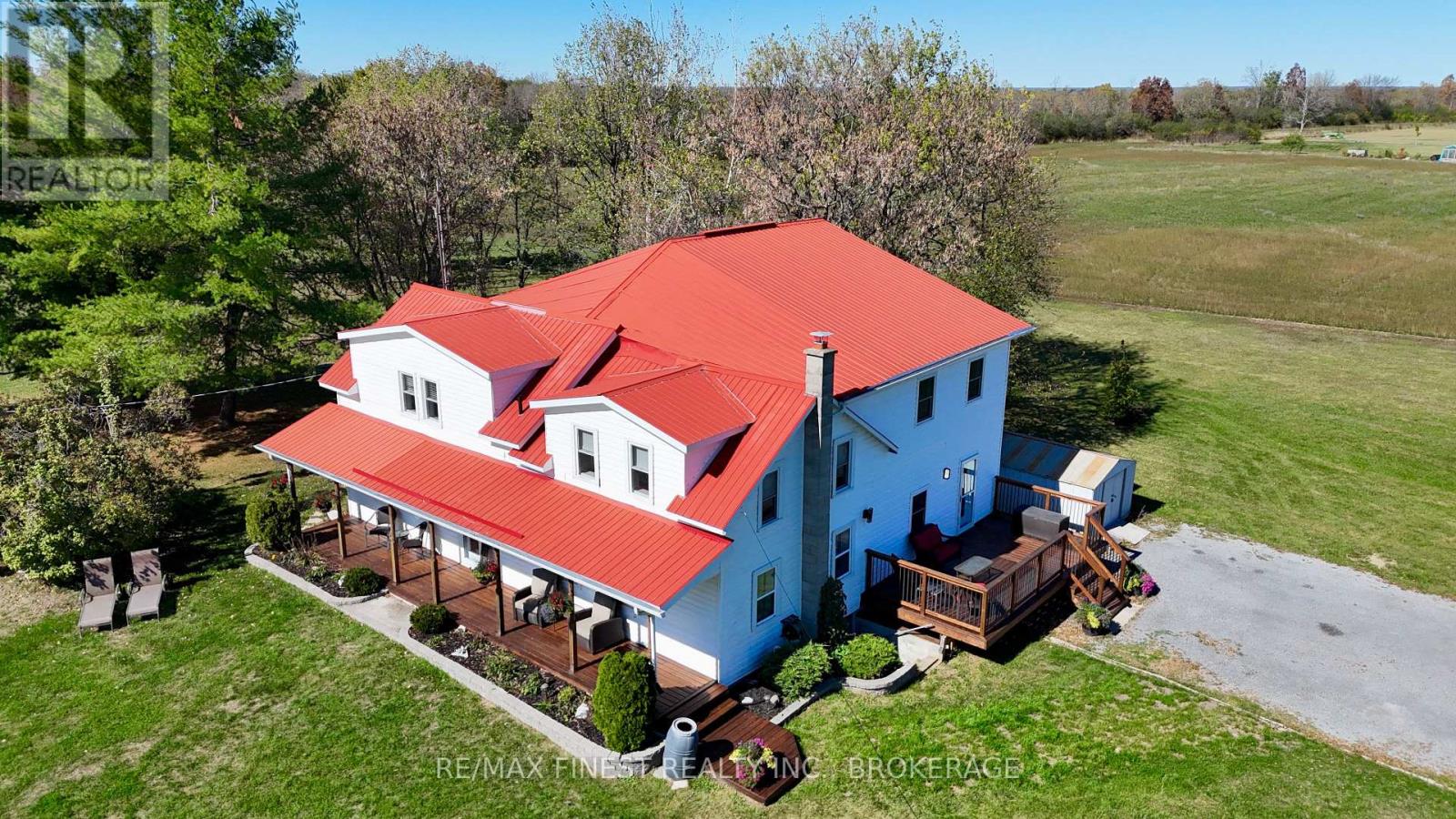 4625 Wolfe Swamp Rd, South Frontenac, ON K0H 1V0