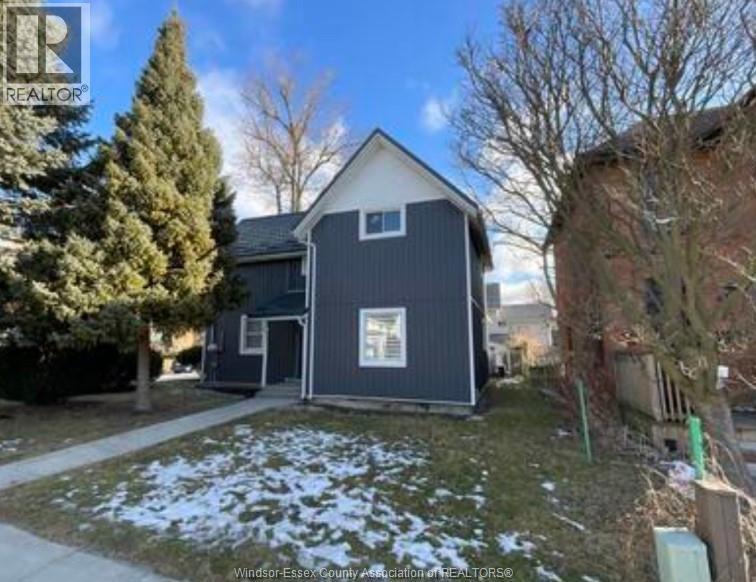189 William St, Chatham, ON N7M 4T1