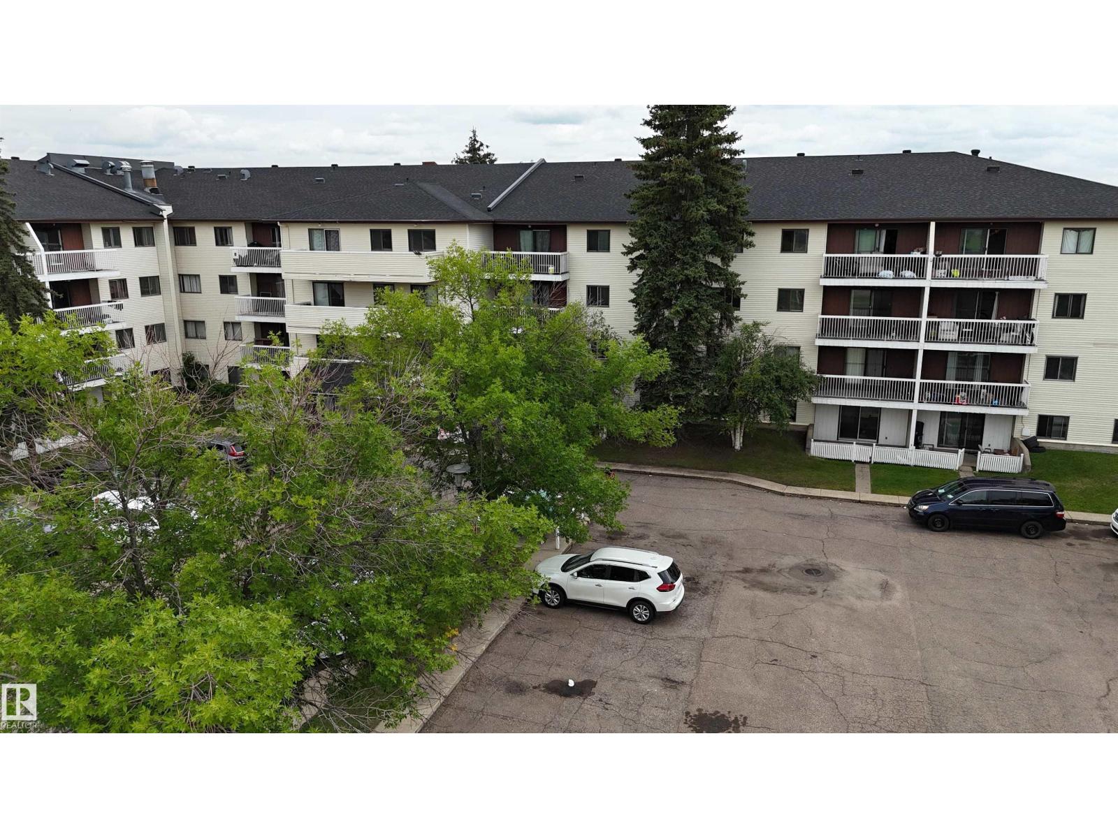 1945 105 Street Northwest #407, Edmonton, AB T6J 5N6