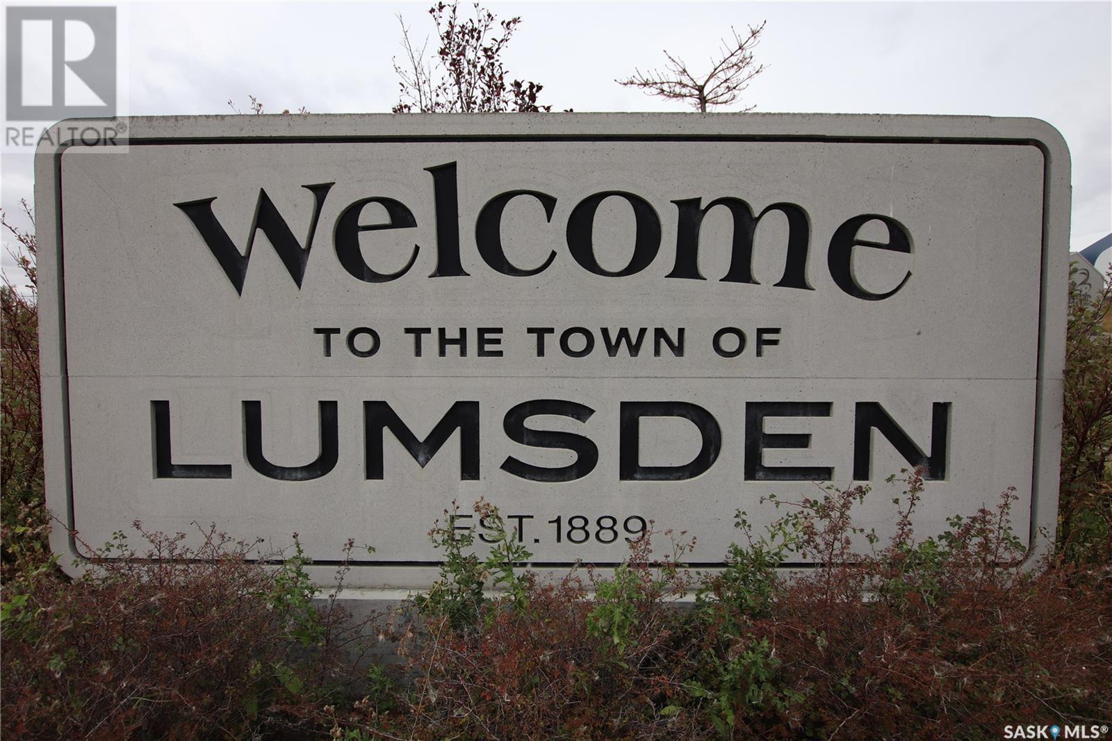 562 James St S, Lumsden, SK S0G 3C0