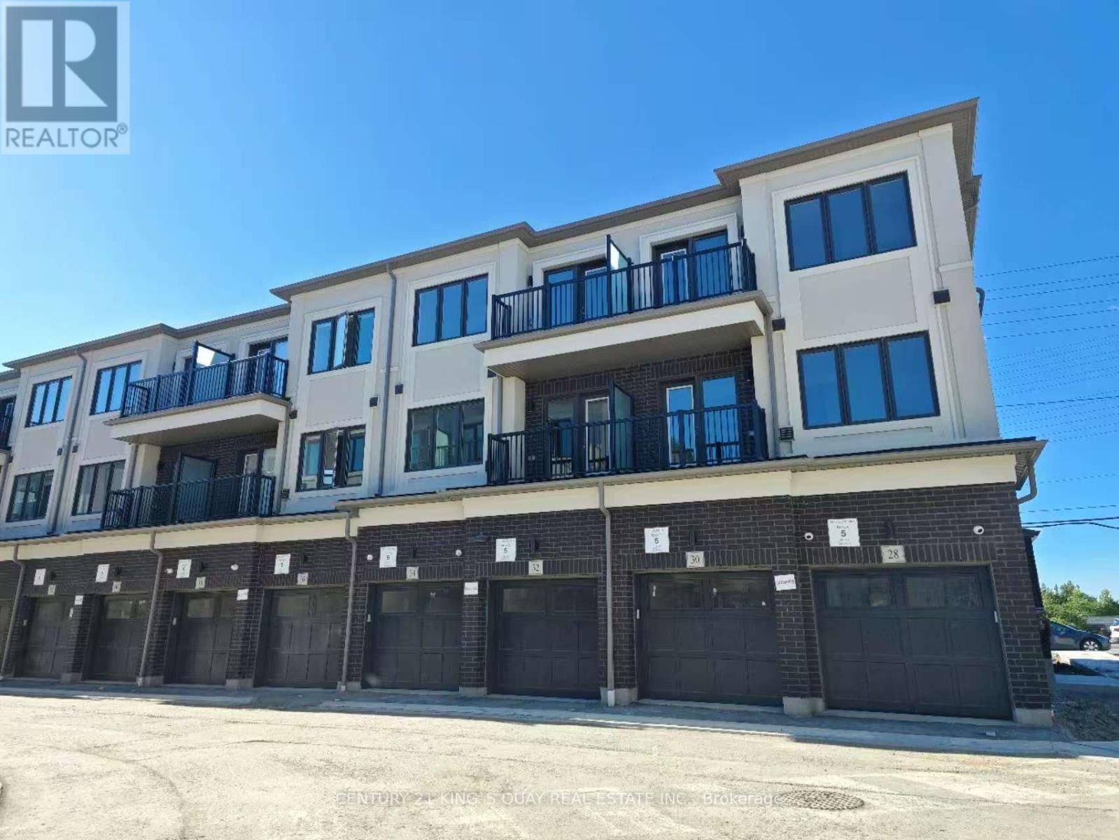 34 Matawin Ln, Richmond Hill, ON L4B 3X9