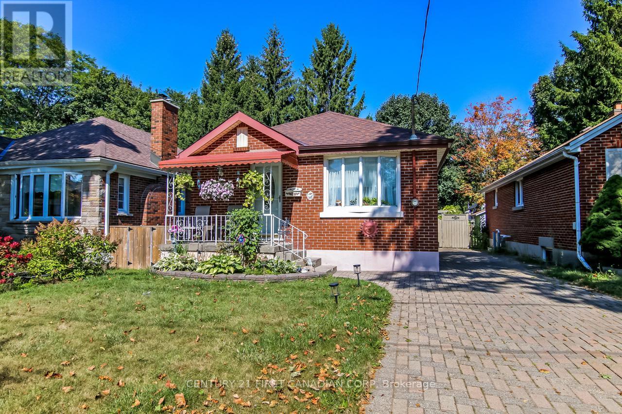 1290 Langmuir Ave, London, ON N5W 2G3