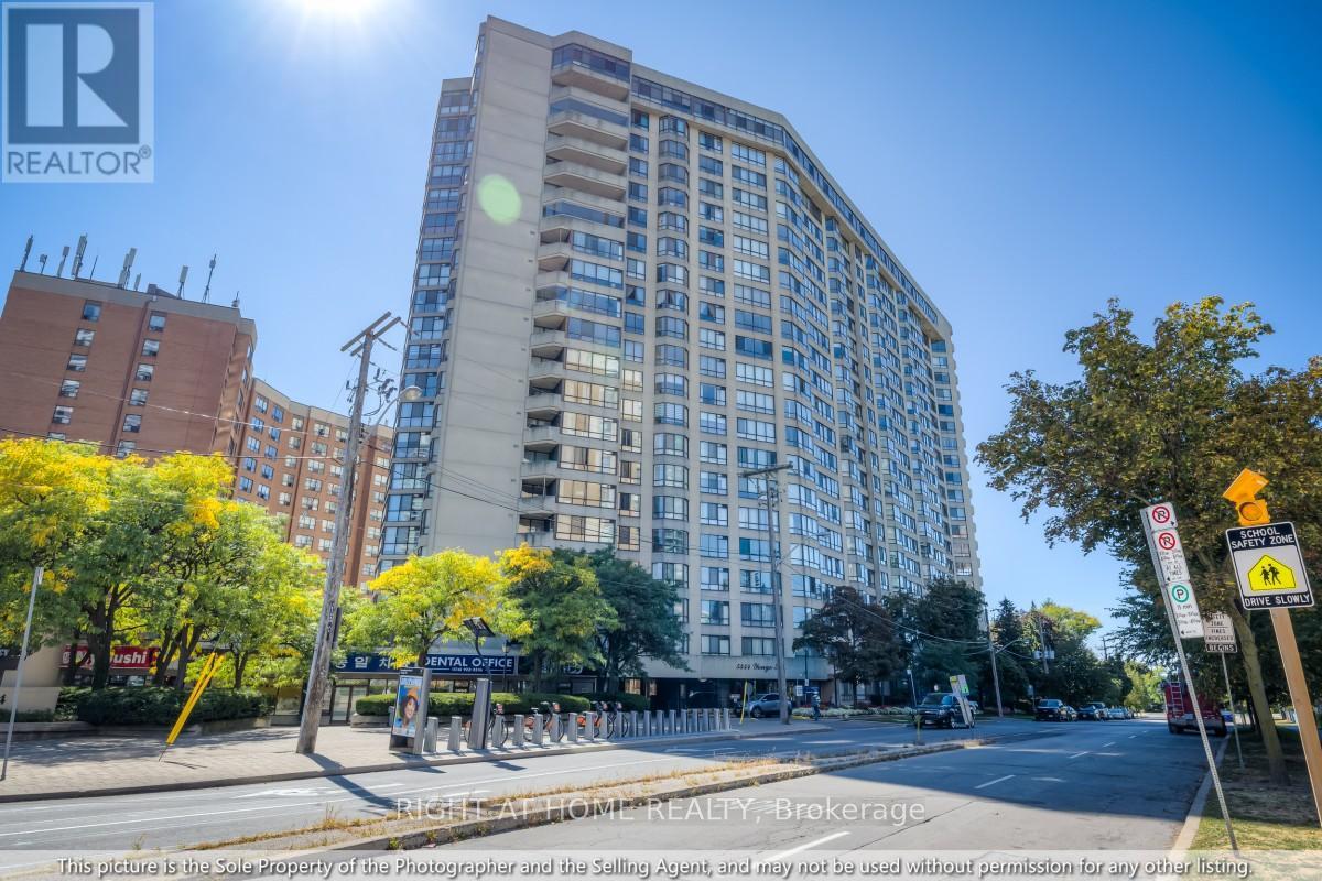 1810 5444 Yonge St, Toronto, ON M2N 6J4
