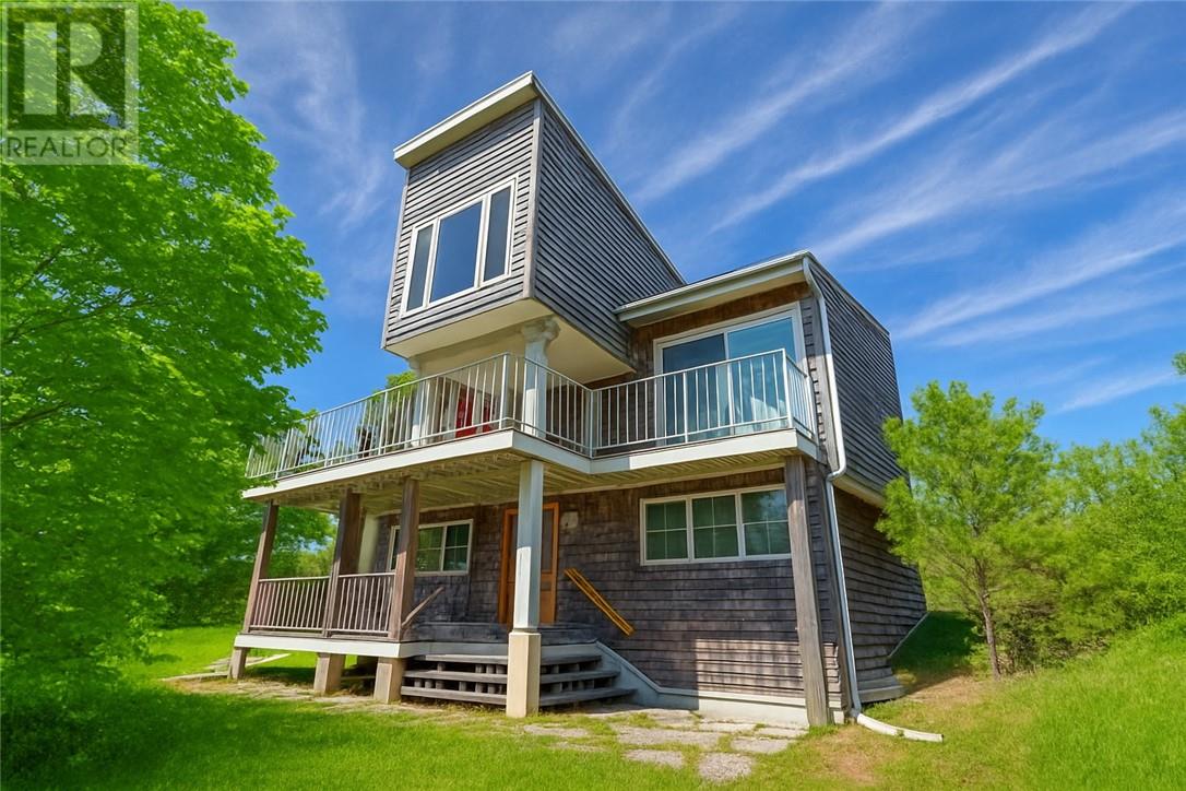 111 Mcnevin St, Central Manitoulin, ON P0P 1T0