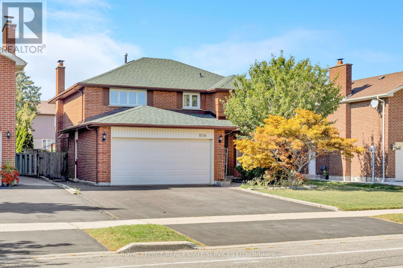 804 Willowbank Trl, Mississauga, ON L4W 3M2