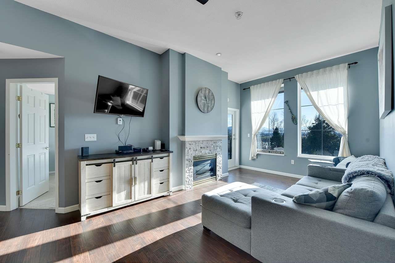 33599 2nd Avenue Unit 312, Mission, BC V2V 6J3