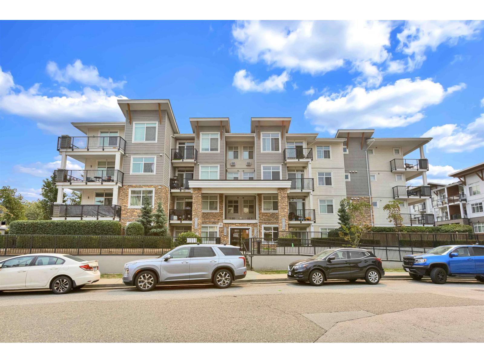19940 Brydon Crescent Unit 313, Langley, BC V3A 0K8