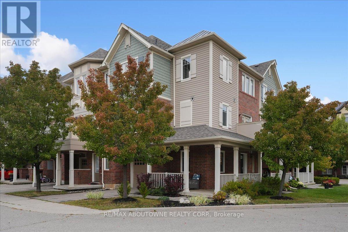48 3050 Rotary Way, Burlington, ON L7M 0G8