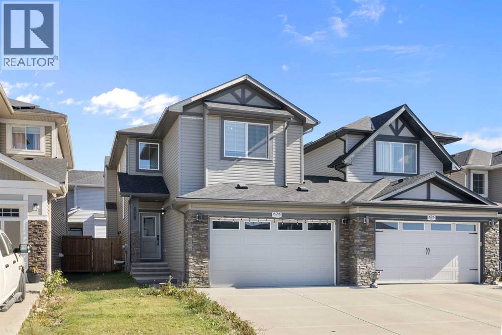 628 Edgefield St, Strathmore, AB T1P 0H5